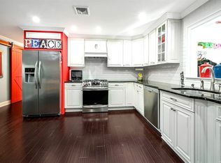 24 Parsnip Pond Rd, Lake Grove, NY 11755