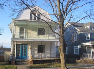 61 E Oneida St, Oswego, NY 13126