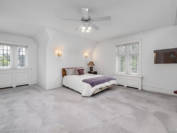 62nd image of this home