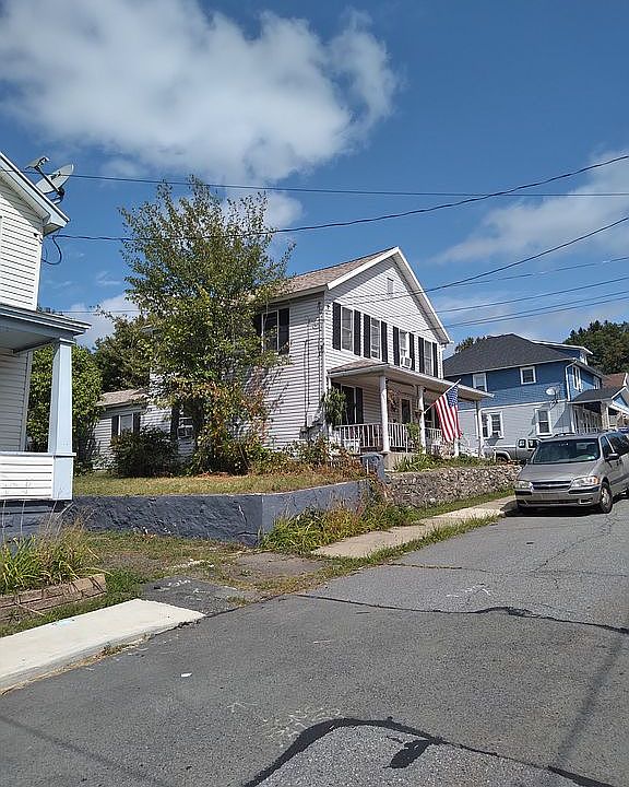 2nd image of 33 Froble St