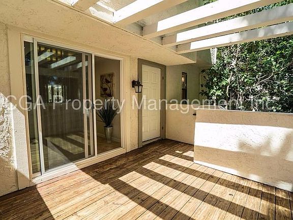 3rd image of 3160 Swallows Nest Dr