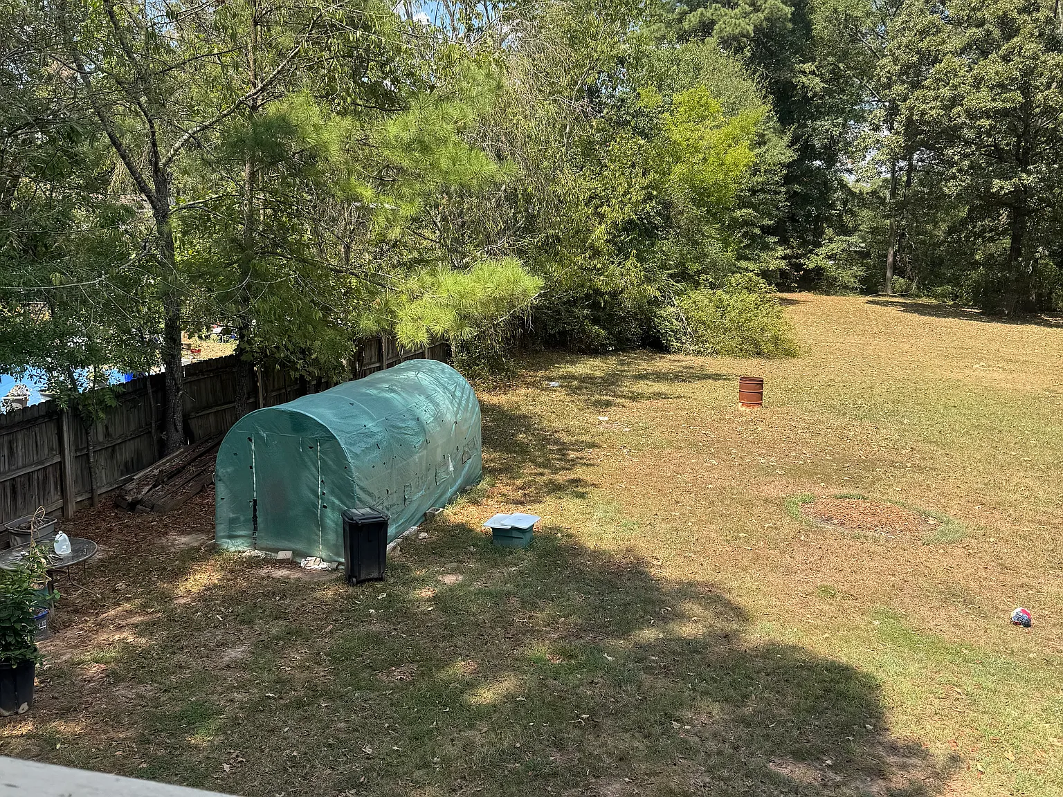 3 bed, 2208 sqft, $2,000 — Photo 2