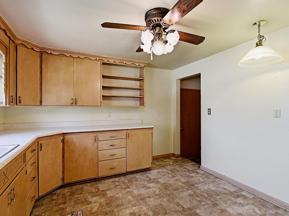 1st image of 1850 N 23rd STREET