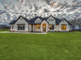 620 Cunningham Meadows Rd, Waxahachie, TX 75167