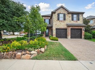 9025 Cottonwood Village Dr, Fort worth, TX 76120