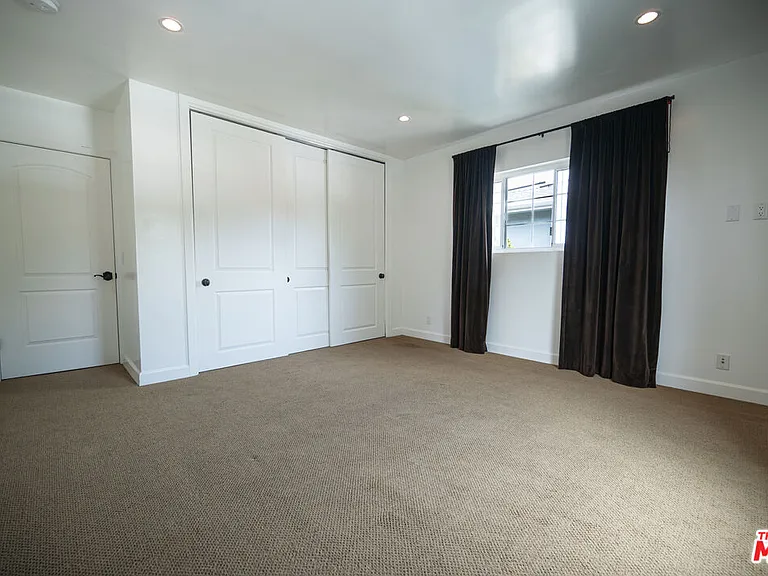 503 N Greencraig Rd — Photo 27