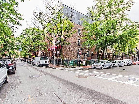 2nd image of 106 Tyler St