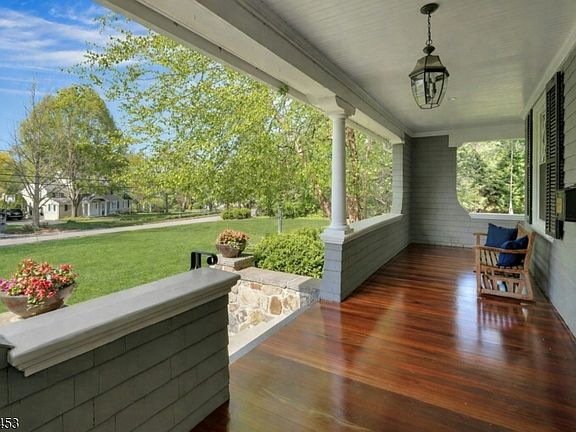 4th image of 27 Bedford Rd