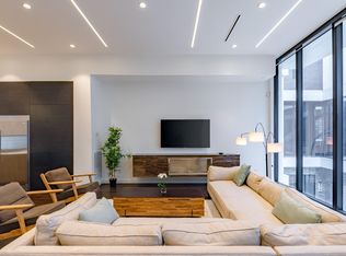 819 W 24th St UNIT C, Houston, TX 77008