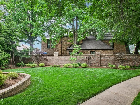 329 Windbrook Dr, Norman, OK 73072