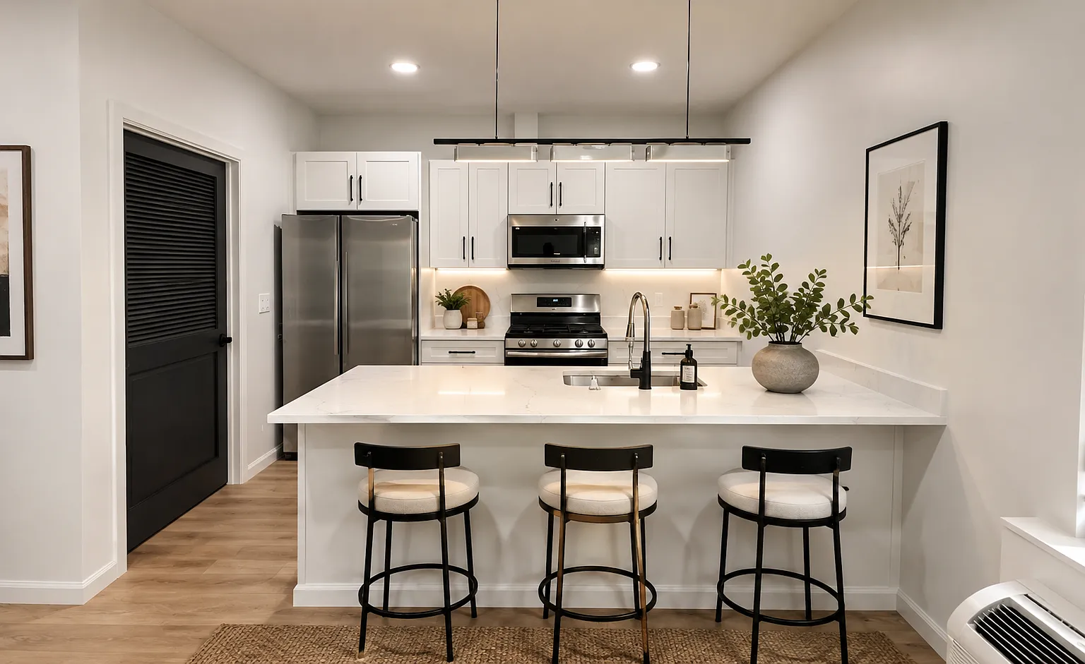 1 bed, 675 sqft, $1,900 — Photo 1