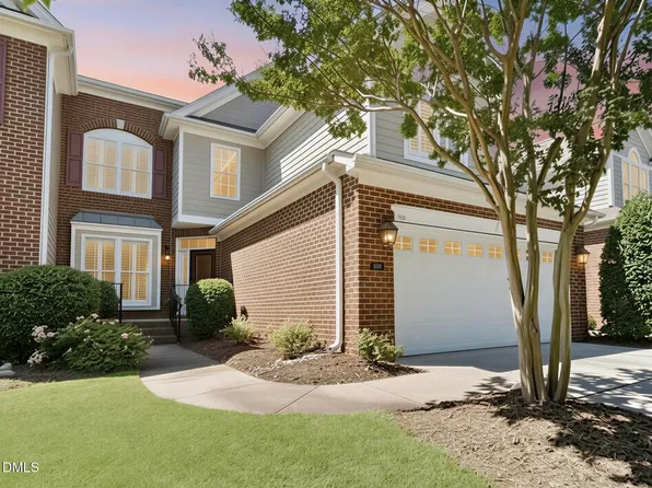 9557 Brookchase Dr, Raleigh, NC 27617