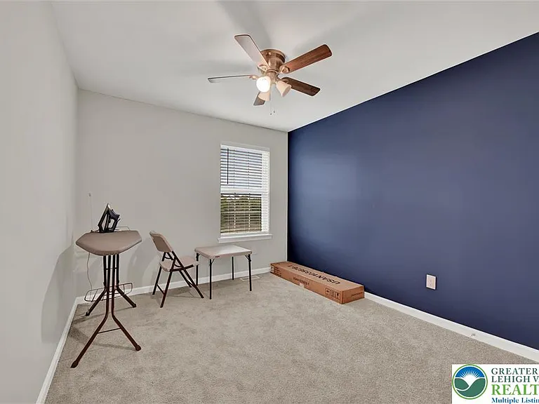 264 Winding Rd — Photo 17