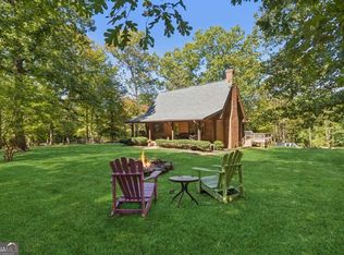 410 Whiskey Still Dr, Cleveland, GA 30528