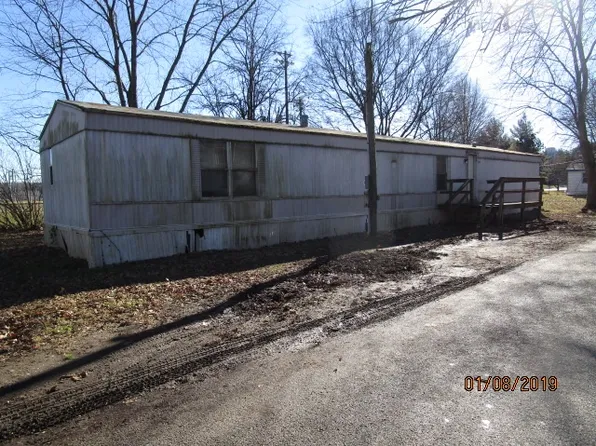 822 East St, New Harmony, IN 47631