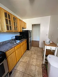 Rented by NYC LUXURY APT RENTALS CO LLC