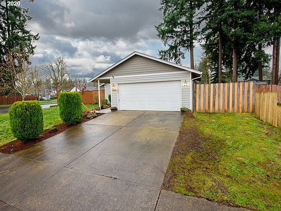 2nd image of 9209 NE 109th Ave