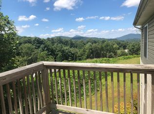 202 Overlook Dr APT L, Spruce Pine, NC 28777