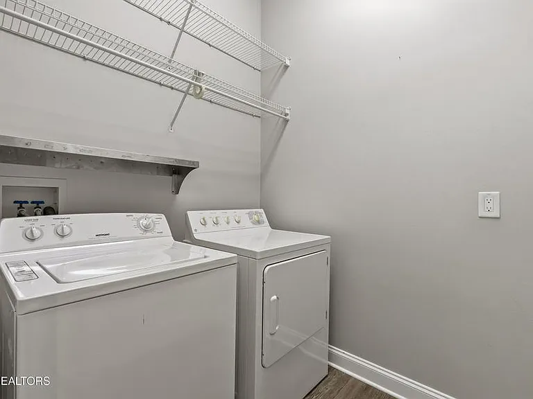 565 Rarity Bay Pkwy #201 — Photo 21
