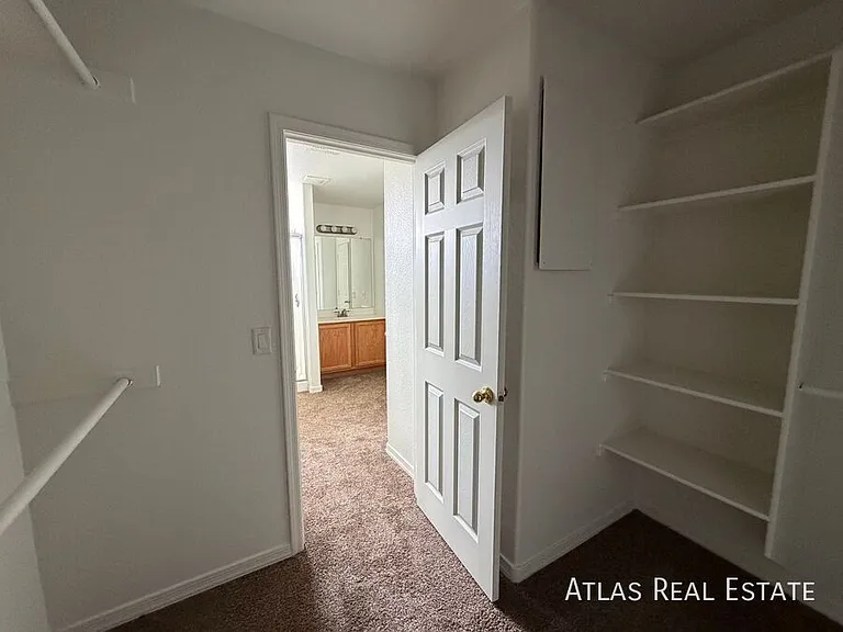 37 W Camino Rancho Palomas — Photo 26