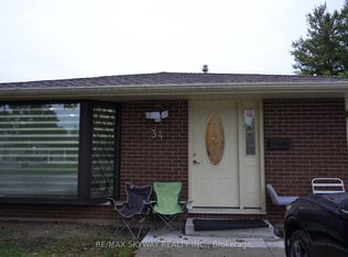 34 Appalachian Cres, Kitchener, ON N2E 1A4