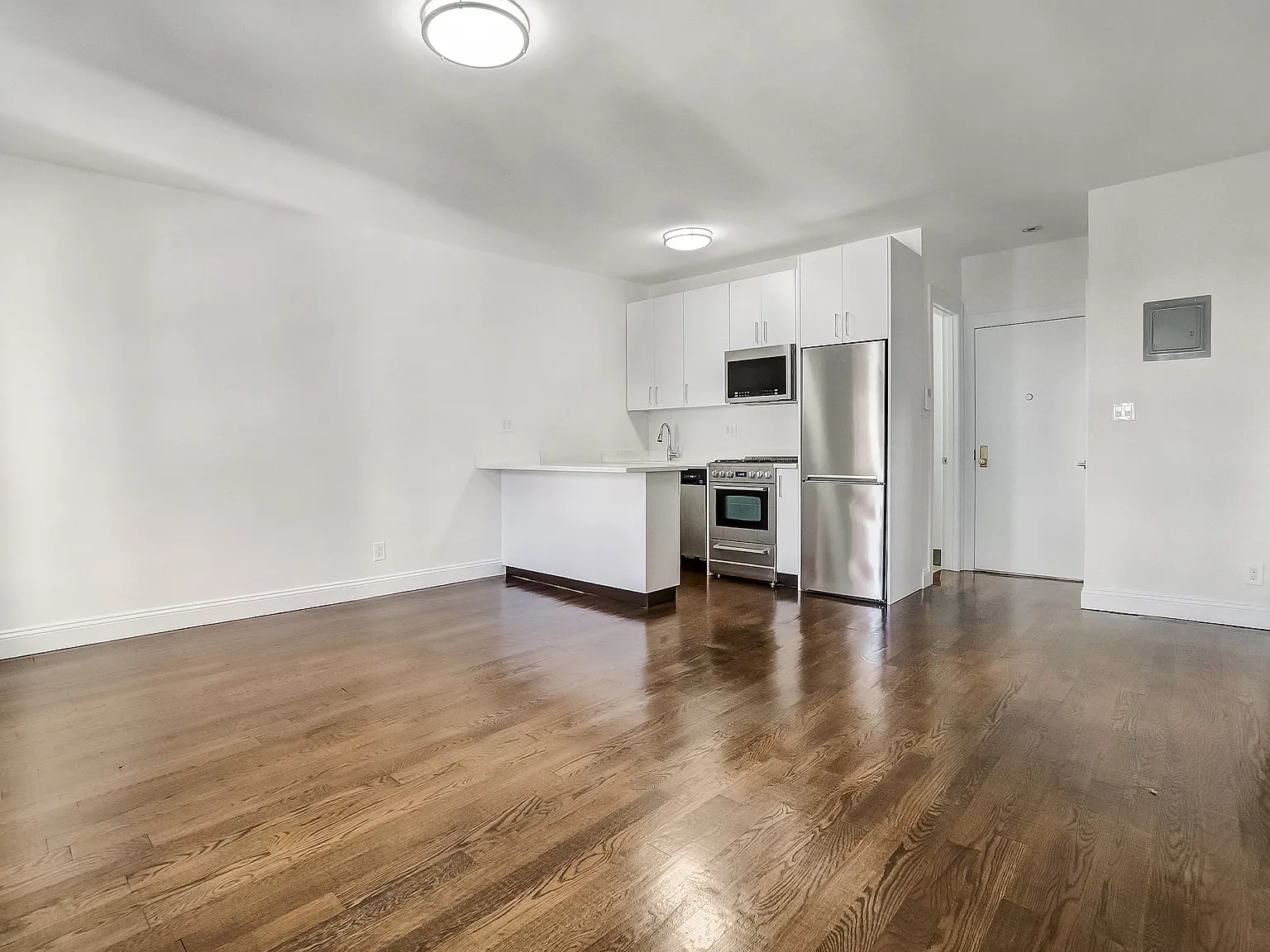 39 East 65th Street — Photo 3