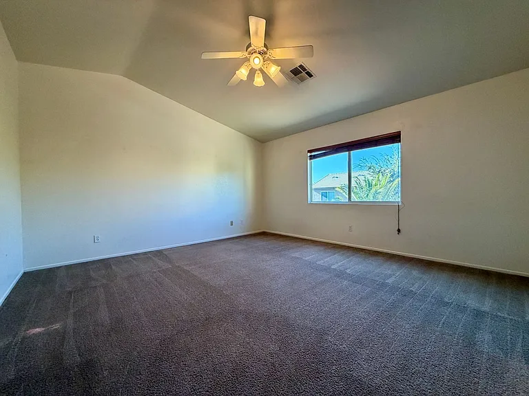 9109 White Eyes Ave — Photo 9