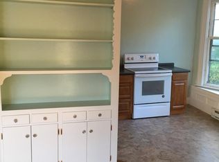 133 Maple St APT C, Killingly, CT 06239