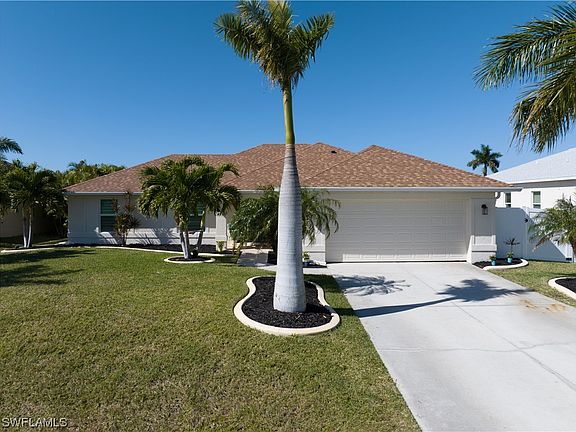 2nd image of 724 NW 37th Ave