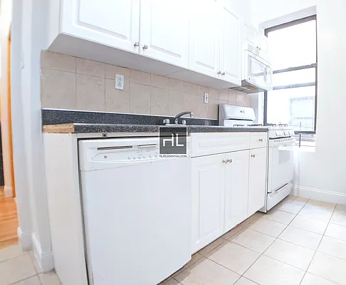 Rented by Highline Residential | media 5