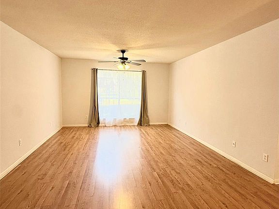 4th image of 14555 Wunderlich Dr Unit 2001