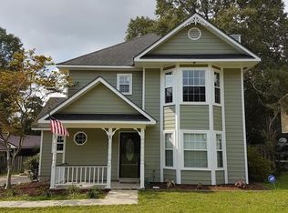 6600 Autumn Ridge Dr, Mobile, AL 36695