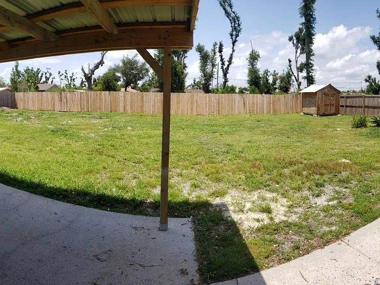4617 Park St — Photo 3