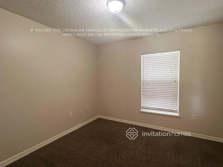 14715 Tully Woods Ct — Photo 9