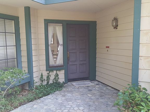 3rd image of 28779 Greenwood Pl
