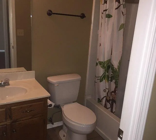 7605 Iris Dr — Photo 1