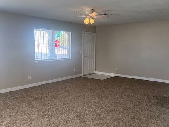 3rd image of 807 Lawry Ave