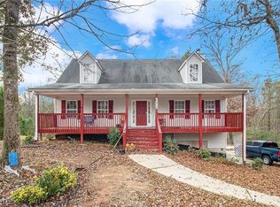 365 Long Creek Dr, Covington, GA 30016