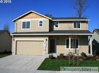 357 S Airpark Way, Newberg, OR 97132