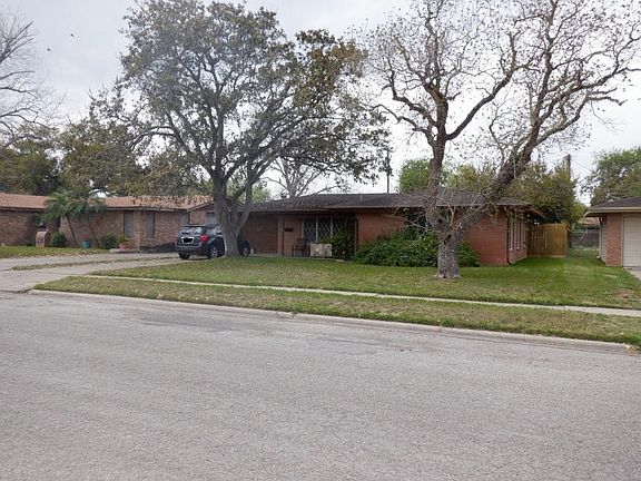 2nd image of 224 Carol Ave