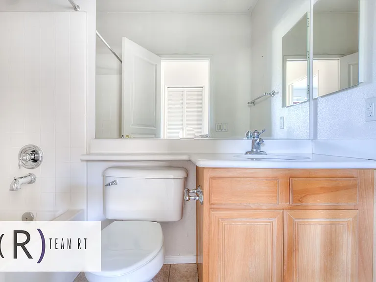 7748 Hess Pl #3 — Photo 32