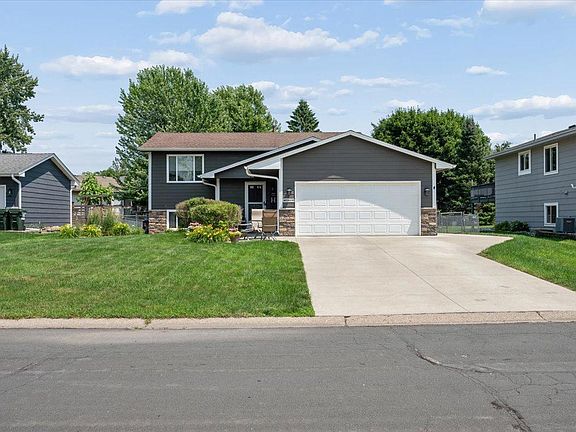3rd image of 14390 Exley Ln