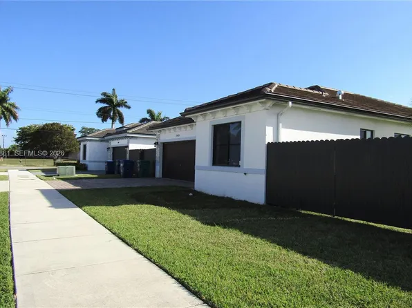 16825 SW 109th Pl, Miami, FL 33157