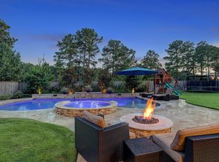 195 S Thatcher Bend Cir, Spring, TX 77389