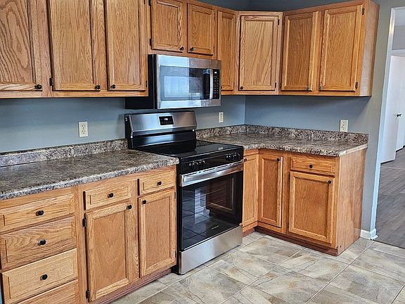 5th image of 1624 W 36th St