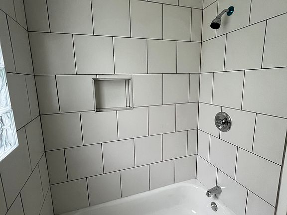 2nd image of 3203 Tytus Ave #3