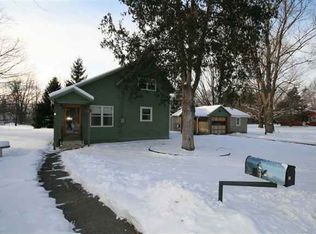 41 Moorehouse Ln, Greenwich, NY 12834