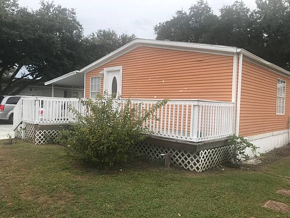 3rd image of 9704 Willow Way