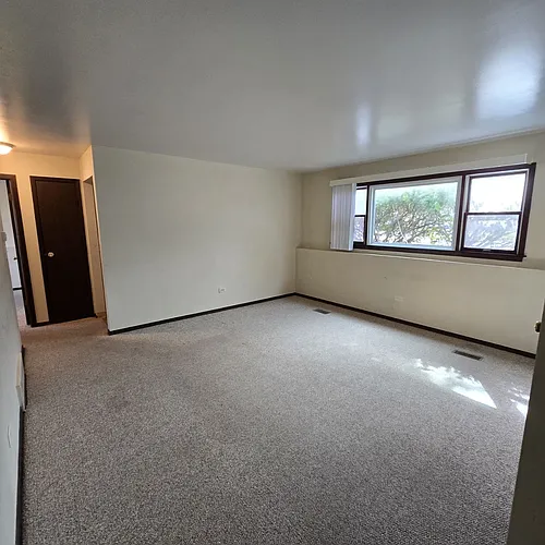 1016 Manchester Ct Photo 1