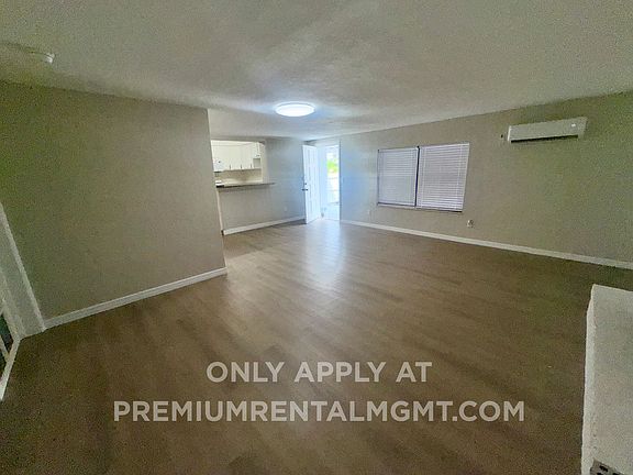 2nd image of 1111 Romano Ave